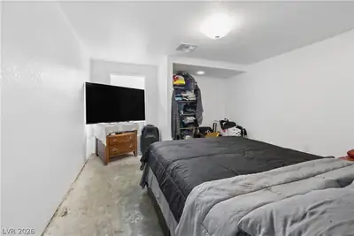1025 Yucca Avenue Bedroom