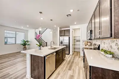 1509 Melodic Lark Drive Kitchen
