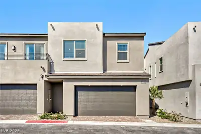 1509 Melodic Lark Drive Front of Structure
