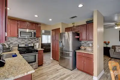 5700 Royal Castle Lane Kitchen