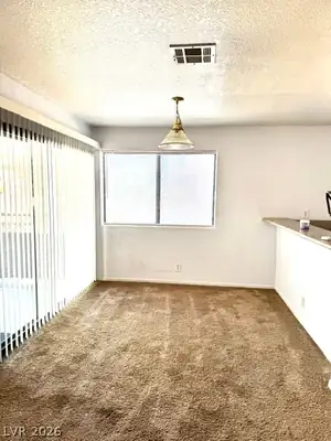 5032 South Rainbow Boulevard 102 Dining Area
