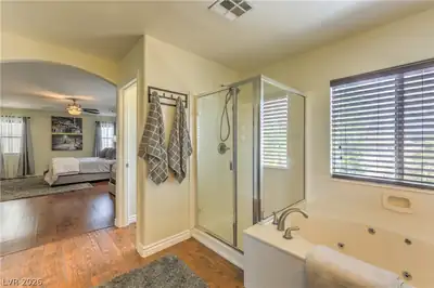 1908 Ashburn Drive Primary Bathroom