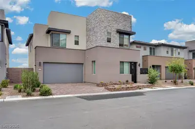 6342 Redstone Hills Drive Front of Structure