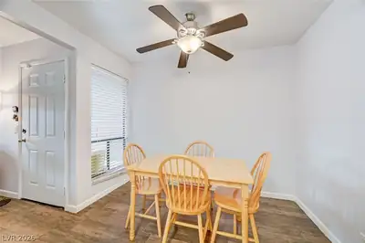 3151 Soaring Gulls Drive 1024 Dining Area