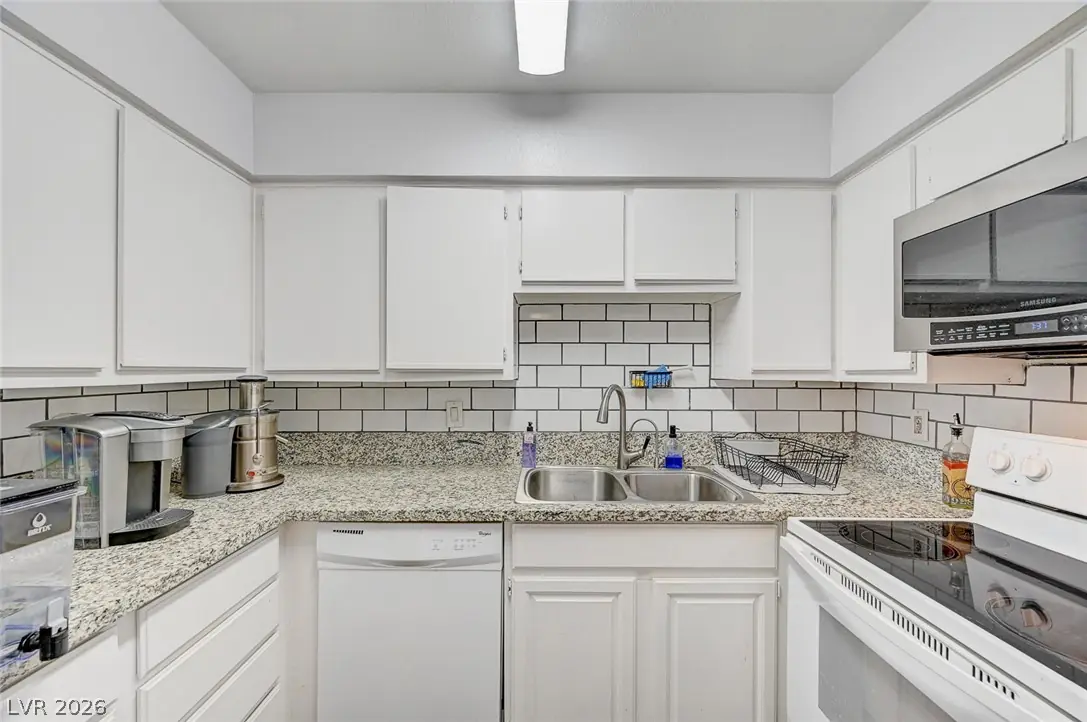 3151 Soaring Gulls Drive 1024