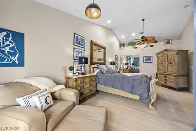 814 Manor Shores Road Bedroom