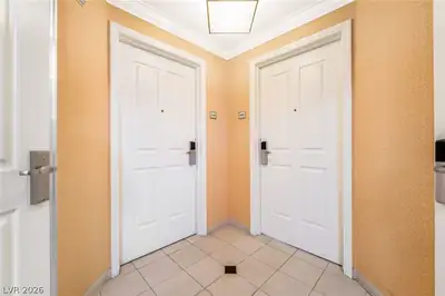 135 East Harmon Avenue 08718 Hallway