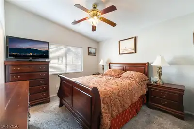 5501 Jackpot Winner Lane 102 Bedroom