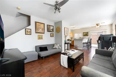 5501 Jackpot Winner Lane 102 Living Room