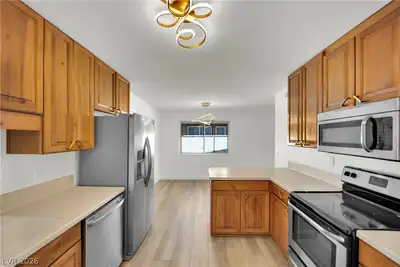 324 Duke Avenue Kitchen