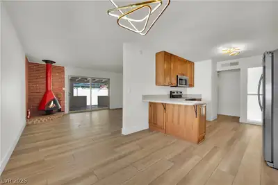 324 Duke Avenue Dining Area