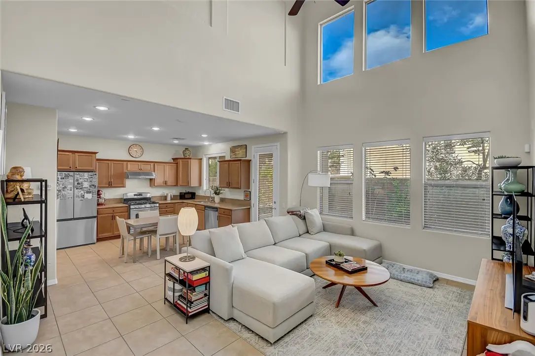 1858 Morro Vista Drive