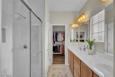 1858 Morro Vista Drive Primary Bathroom