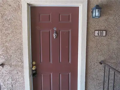 5100 INDIAN RIVER Drive 410 Entry