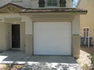 8819 Peace Treaty Avenue Garage