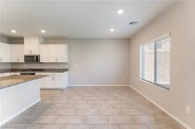 10748 Wild Poppy Avenue Dining Area