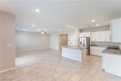10748 Wild Poppy Avenue Kitchen