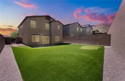 10748 Wild Poppy Avenue Yard