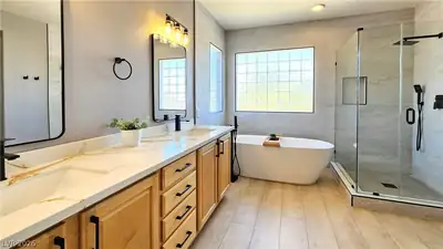 326 Carlisle Crossing Street, Las Vegas