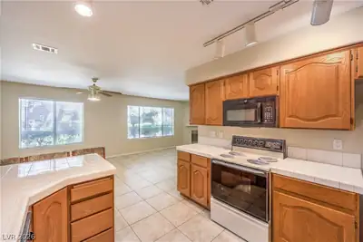 700 Capri Drive 29B Kitchen
