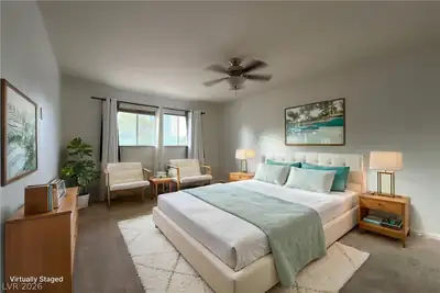 618 Oakmont Avenue 2308 Bedroom
