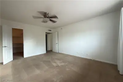 618 Oakmont Avenue 2308 Bedroom