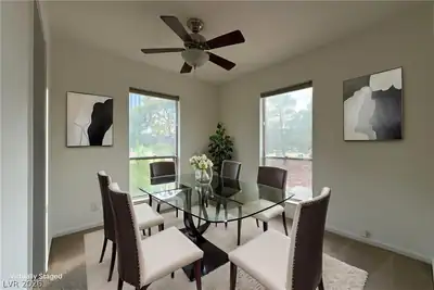 618 Oakmont Avenue 2308 Dining Area