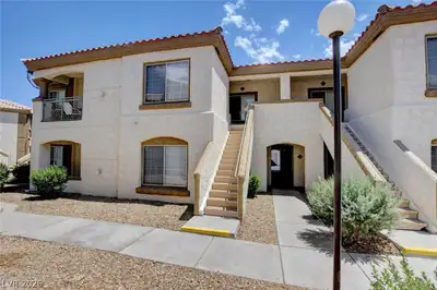 5108 Harvest Time Street 201, Las Vegas