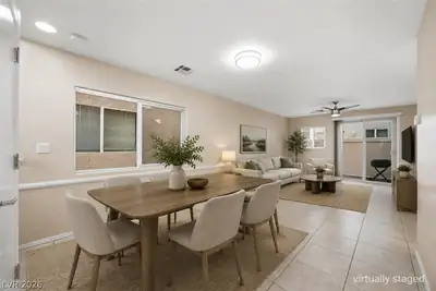5298 Aurora Beam Avenue Dining Area