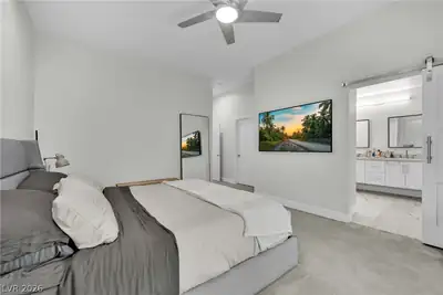 1617 Sun Ridge Drive Primary Bedroom