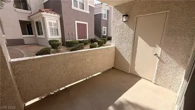 2325 Windmill Parkway 1613 Patio