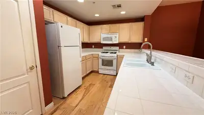 2325 Windmill Parkway 1613 Kitchen