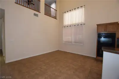 9191 Ridge Wolves Court Dining Area