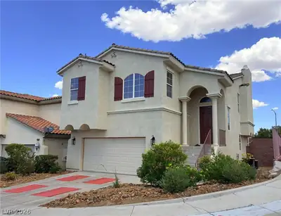 2476 Autumn Chase Lane, Henderson