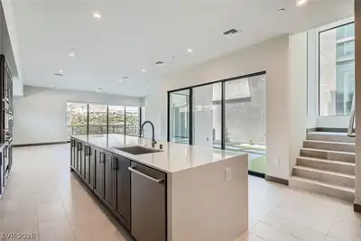 18 Promenade Isle Lane Kitchen
