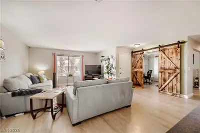 387 Marston Way Living Room