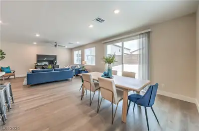 1214 Kaylis Cove Place Dining Area