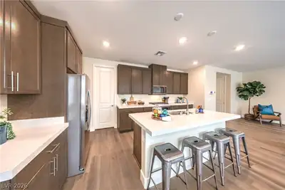 1214 Kaylis Cove Place Kitchen