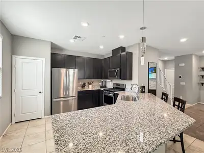 2931 Tranquil Brook Avenue Kitchen