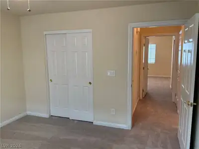 5415 Blue Oat Avenue Bedroom