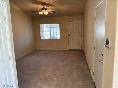 5415 Blue Oat Avenue Living Room