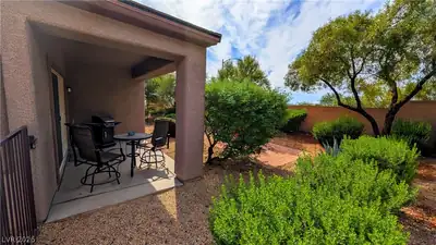 2574 Stardust Valley Drive Patio