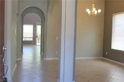 9746 MOUNT DEL MAR Street Entrance Foyer