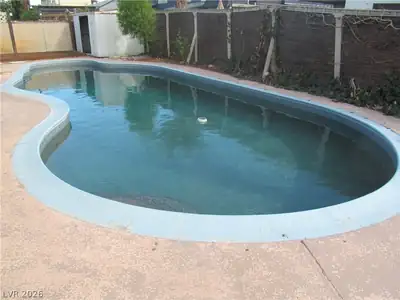 2835 Natalie Avenue Pool