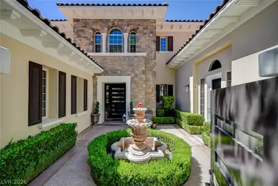 11827 Oakland Hills Drive 