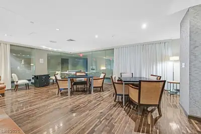 8255 LAS VEGAS Boulevard 814 Dining Area