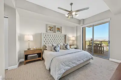 8255 LAS VEGAS Boulevard 814 Bedroom