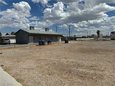 315 West Monroe Avenue Lot