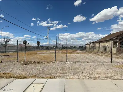 710 West Wilson Avenue Lot
