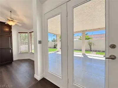 9713 Cascade Falls Avenue Dining Area
